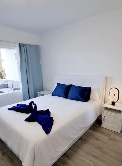 Playa Bastian First Line Of The Sea Apartment Costa Teguise Bagian luar foto